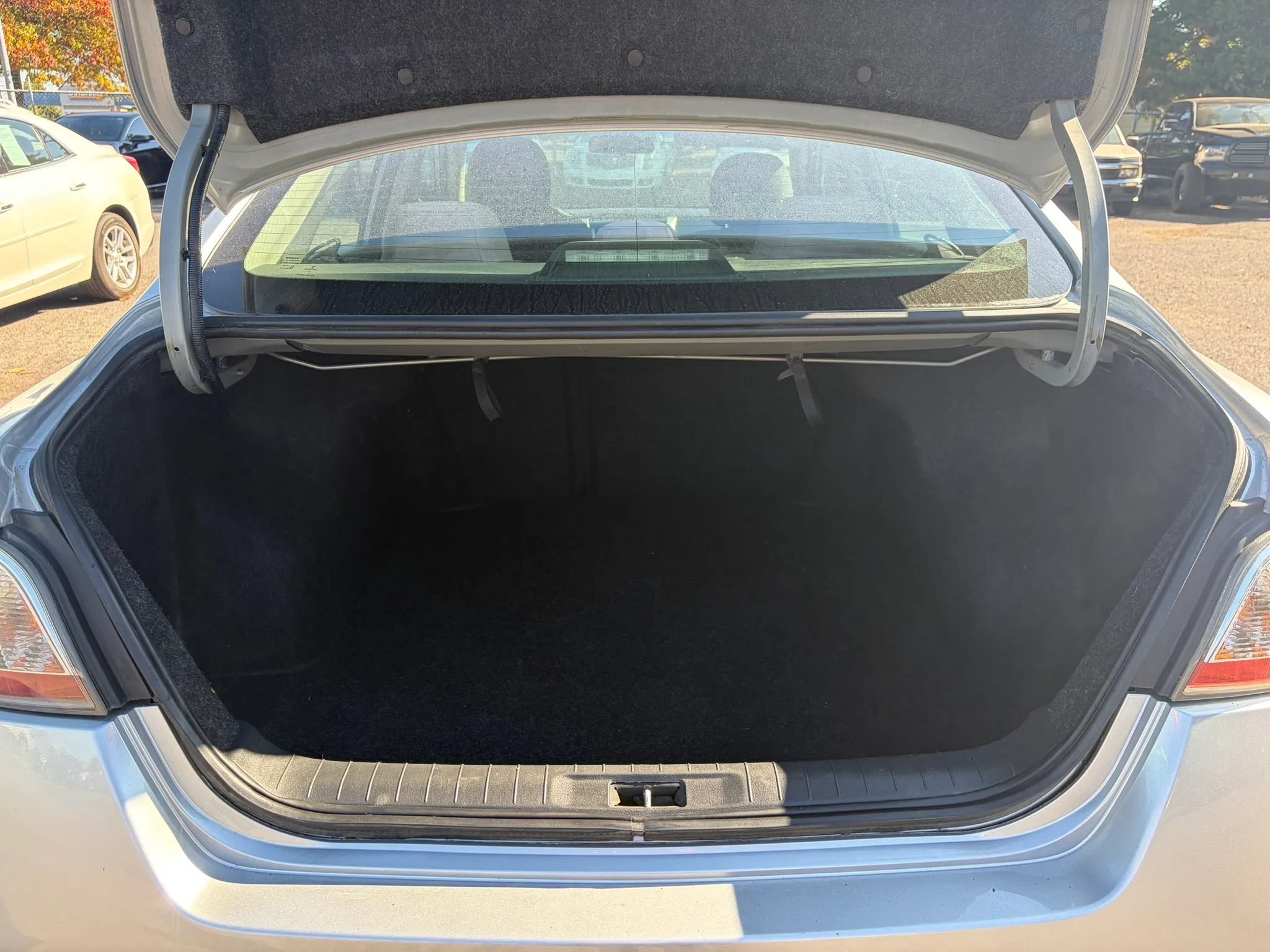Used 2014 Nissan Altima 2.5 S FWD image 13
