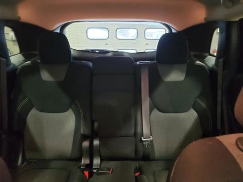 Used 2014 Jeep Cherokee Latitude w/ Comfort/Convenience Group image 14