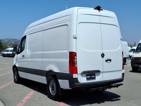 New 2026 Mercedes-Benz Sprinter 2500 image 19