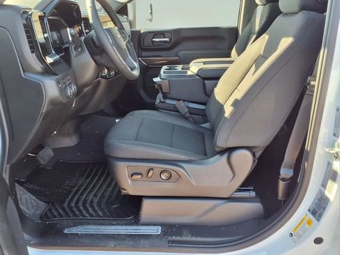 New 2026 Chevrolet Silverado 3500 LT image 24