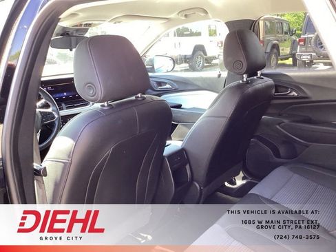 Certified 2024 Chevrolet Trax LT w/ Driver Confidence Package FWD image 15