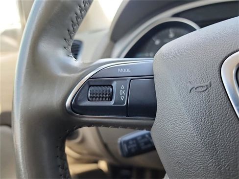 Used 2014 Audi Q7 TDI Prestige w/ Prestige Package image 16