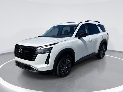 New 2026 Nissan Pathfinder SL AWD/4WD image 1