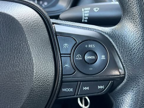 Used 2024 Toyota Corolla LE image 27