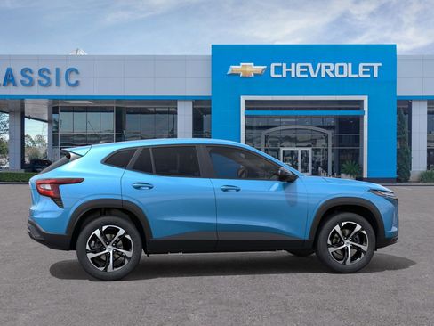 New 2026 Chevrolet Trax RS image 5