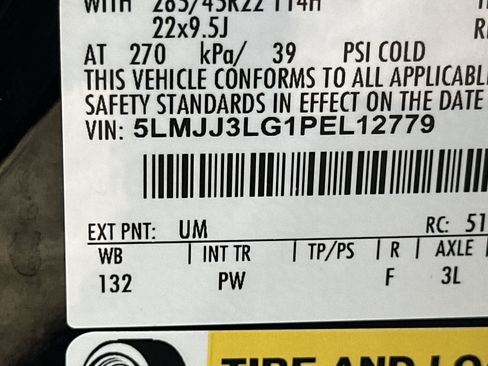 Used 2023 Lincoln Navigator L Reserve image 33