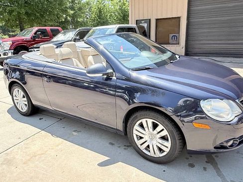 Used 2008 Volkswagen Eos Komfort FWD image 16