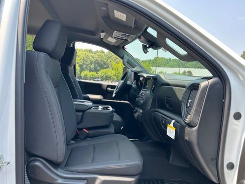 New 2026 Chevrolet Silverado 2500 Custom w/ Custom Blackout Package AWD/4WD image 40