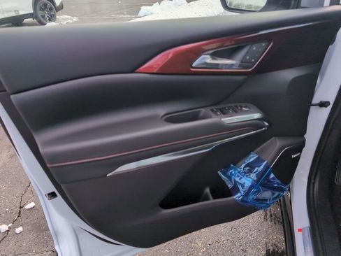 New 2026 Chevrolet Traverse RS w/ LPO, Floor Liner Package image 14