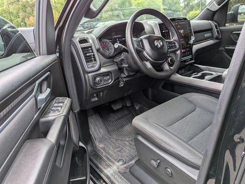 Used 2025 RAM 1500 Big Horn RWD image 11