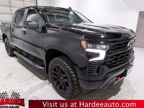 Used 2026 Chevrolet Silverado 1500 RST w/ Redline Edition AWD/4WD image 6