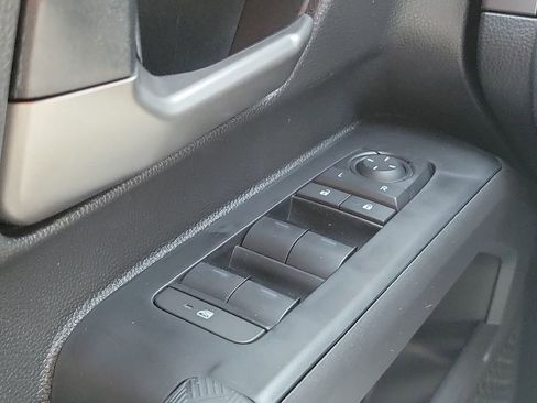 New 2025 Toyota Tacoma TRD Off-Road image 32