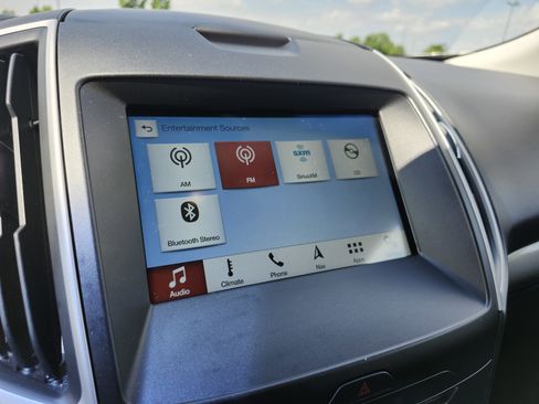 Used 2016 Ford Edge SEL w/ Equipment Group 201A AWD/4WD image 8