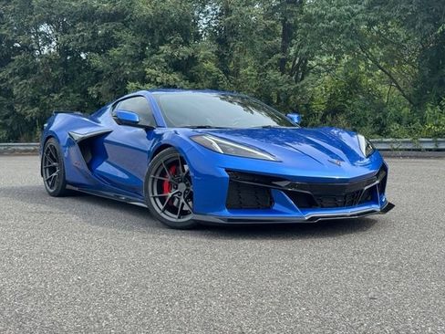 Used 2023 Chevrolet Corvette Z06 w/ Battery Protection Package RWD image 26