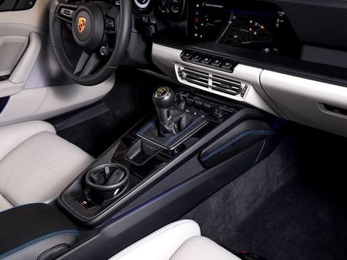 Used 2022 Porsche 911 GT3 RWD image 51