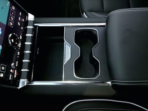 New 2026 GMC Sierra EV Elevation AWD/4WD image 8