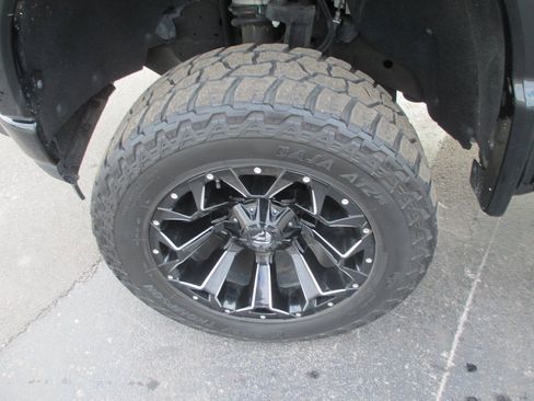 Used 2022 Chevrolet Silverado 1500 RST image 13