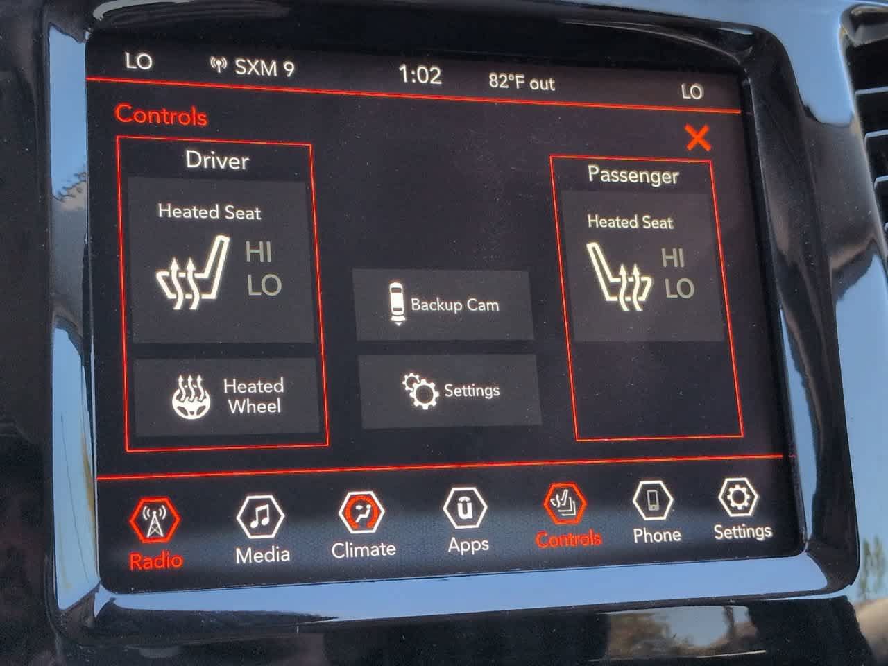 Used 2021 Jeep Cherokee Limited w/ Mopar Interior Package AWD/4WD image 22