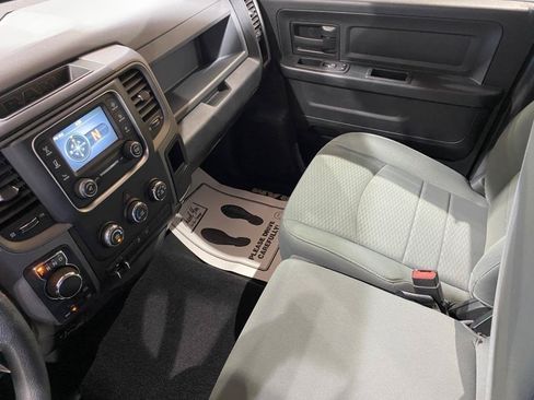 Used 2018 RAM 1500 Express w/ Express Value Package AWD/4WD image 16