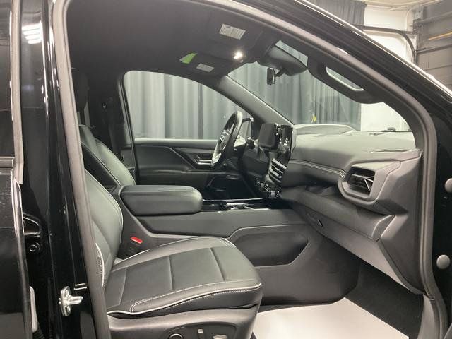 Used 2025 Chevrolet Silverado EV LT w/ LT Premium Package AWD/4WD image 11
