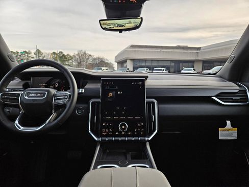 New 2026 GMC Acadia Elevation FWD image 26