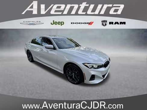 Used 2025 BMW 330i Sedan RWD image 1