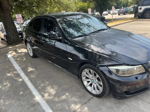 Used 2011 BMW 328i xDrive Sedan AWD/4WD image 6
