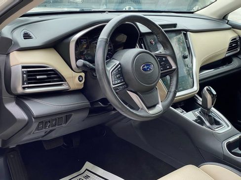 Used 2024 Subaru Outback Limited AWD/4WD image 10
