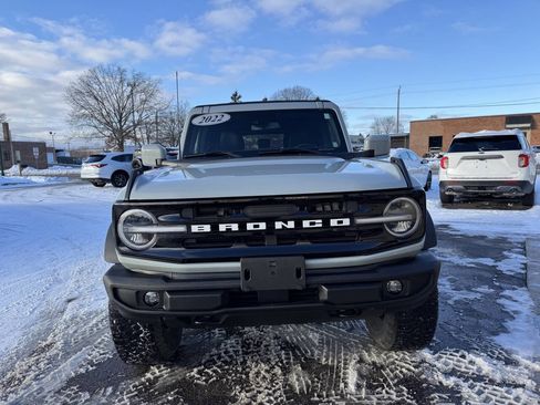 Used 2022 Ford Bronco Outer Banks w/ Sasquatch Package image 4
