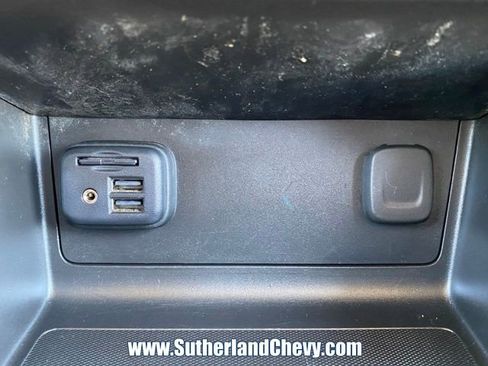 Used 2020 Chevrolet Colorado Z71 image 39