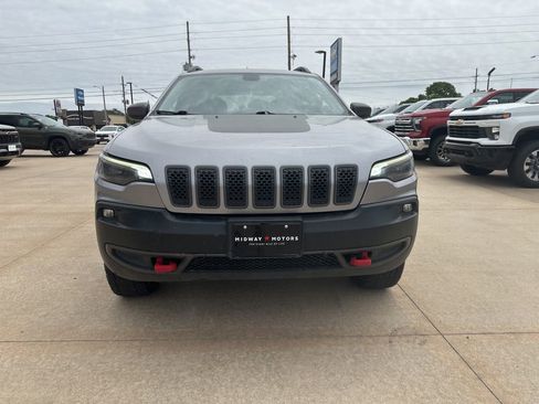 Used 2020 Jeep Cherokee Trailhawk AWD/4WD image 22