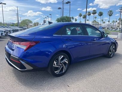 Used 2025 Hyundai Elantra Limited