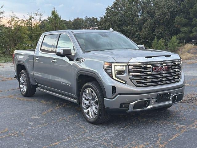 Used 2024 GMC Sierra 1500 Denali w/ Denali Reserve Package AWD/4WD image 4