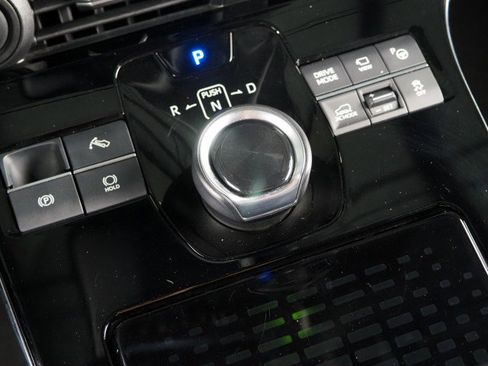 Used 2023 Subaru Solterra Touring AWD/4WD image 27