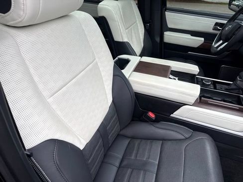 Used 2023 Toyota Tundra Capstone AWD/4WD image 17