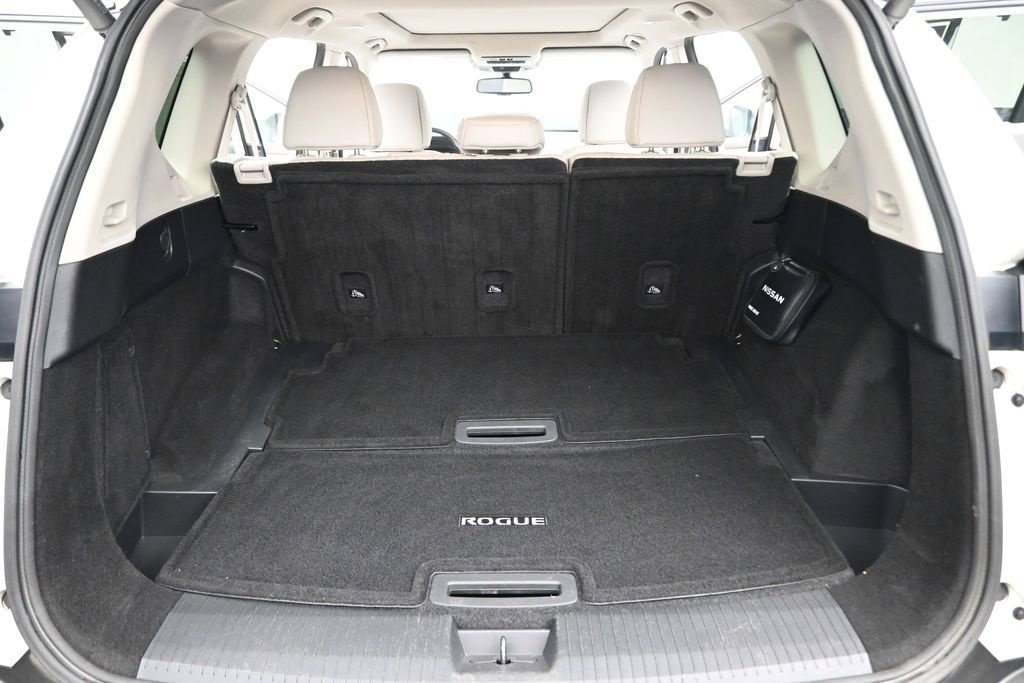 Certified 2023 Nissan Rogue SL w/ SL Premium Package AWD/4WD image 14