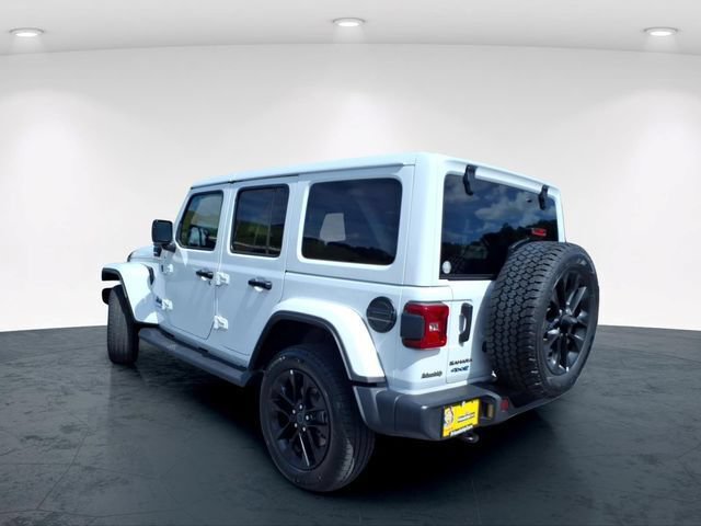 Used 2025 Jeep Wrangler Unlimited Sahara AWD/4WD image 12