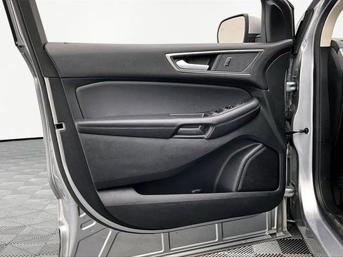 Used 2022 Ford Edge SEL w/ Convenience Package image 23