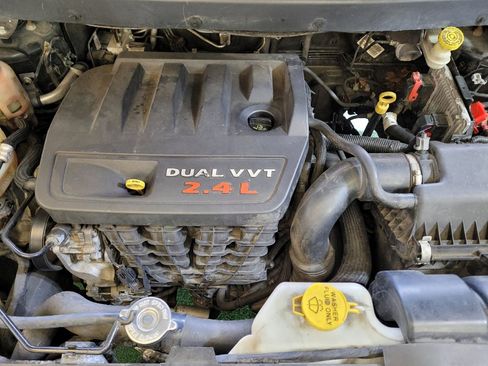 Used 2017 Dodge Journey SE FWD image 30