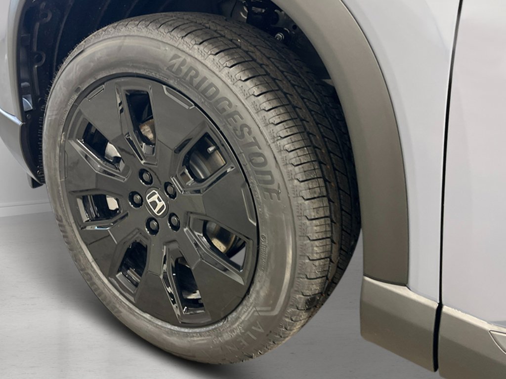 New 2026 Honda Pilot Black Edition image 13