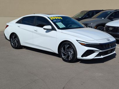 Certified 2025 Hyundai Elantra SEL