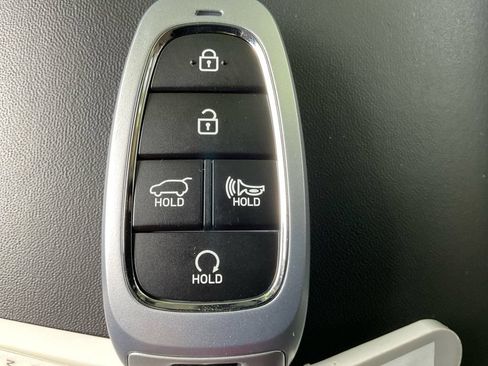 Used 2023 Hyundai Santa Fe SEL AWD/4WD image 38