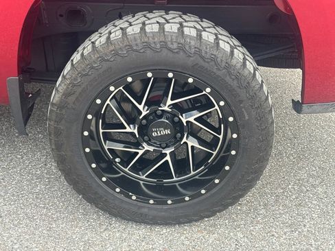 Used 2026 Chevrolet Silverado 1500 RST w/ RST Select Package RWD image 9
