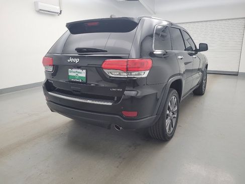 Used 2018 Jeep Grand Cherokee Limited AWD/4WD image 9
