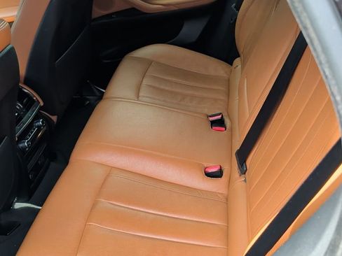 Used 2018 BMW X6 sDrive35i RWD image 6