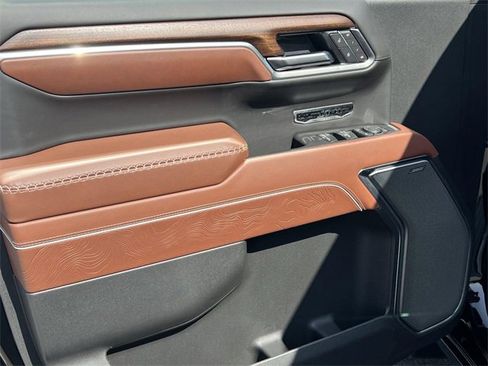 New 2026 GMC Sierra 1500 Denali Ultimate image 10