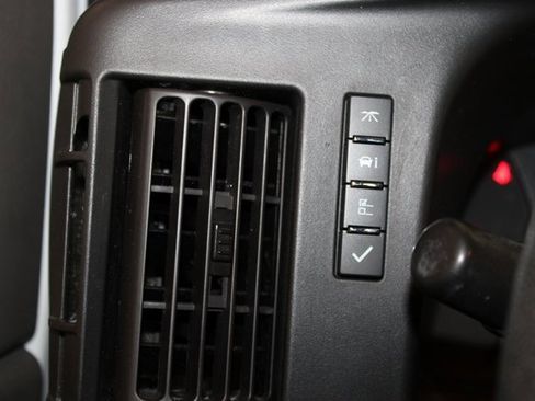 Used 2023 GMC Savana 2500 Work Van w/ Driver Convenience Package image 28