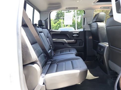 Used 2018 GMC Sierra 2500 Denali w/ Duramax Plus Package AWD/4WD image 39