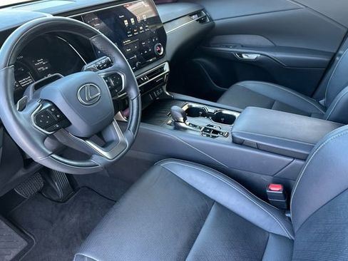 Used 2025 Lexus RX 350 w/ Convenience Package AWD/4WD image 11