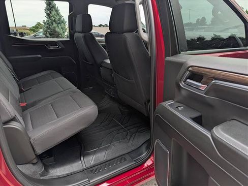 Used 2024 Chevrolet Silverado 1500 RST w/ Dark Appearance Package AWD/4WD image 15